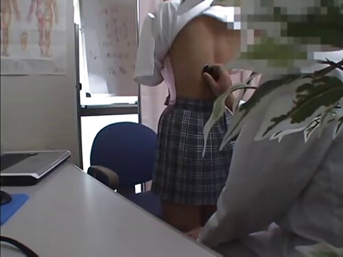 Hot MILF har sex med ...